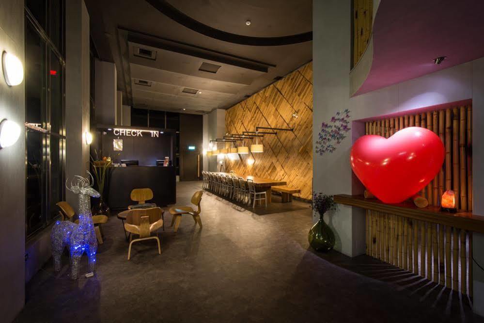 J-Hotel Цзяоси Экстерьер фото